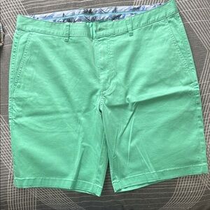 Tommy Bahama  38 Mint Green Flat Front Shorts